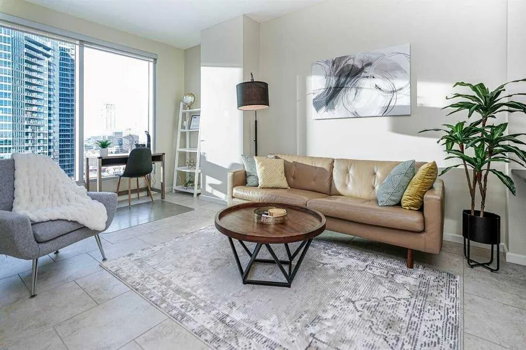 211 13 Avenue SE, #1004