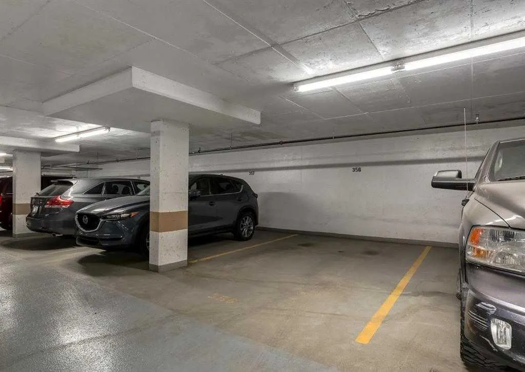 211 13 Avenue SE, #1004