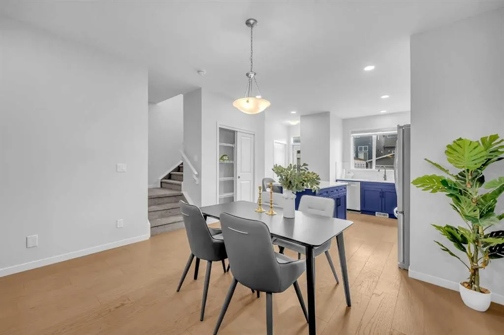 37 Edith Manor NW