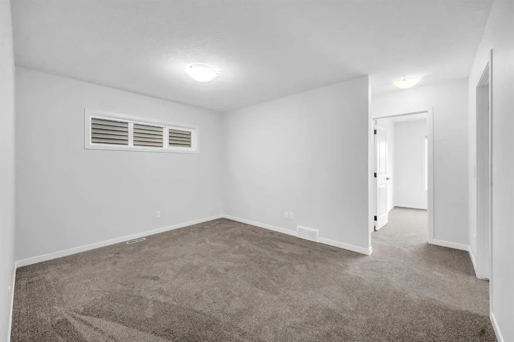 37 Edith Manor NW
