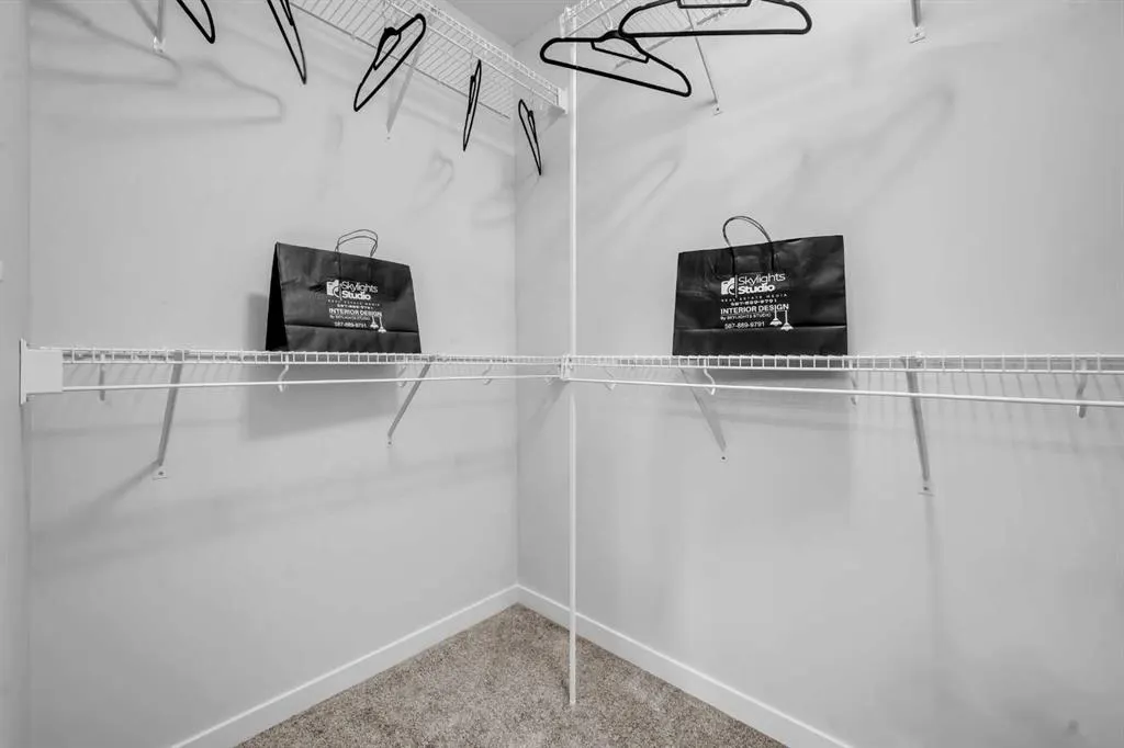 37 Edith Manor NW