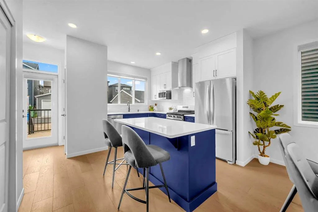 37 Edith Manor NW