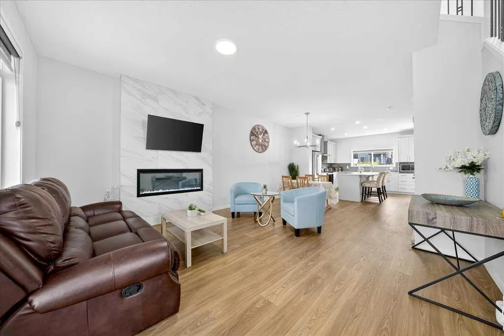 10 Lucas Close NW