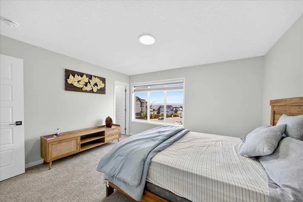 10 Lucas Close NW