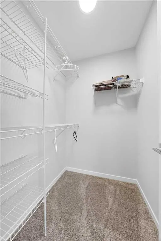 10 Lucas Close NW