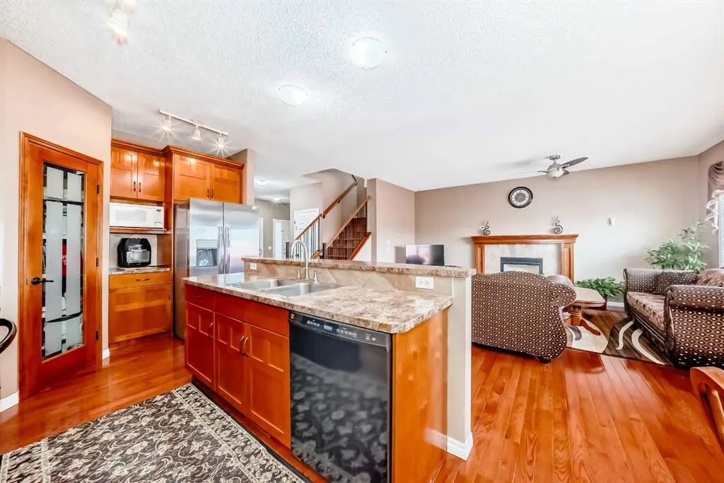 148 Saddlecrest Gardens NE