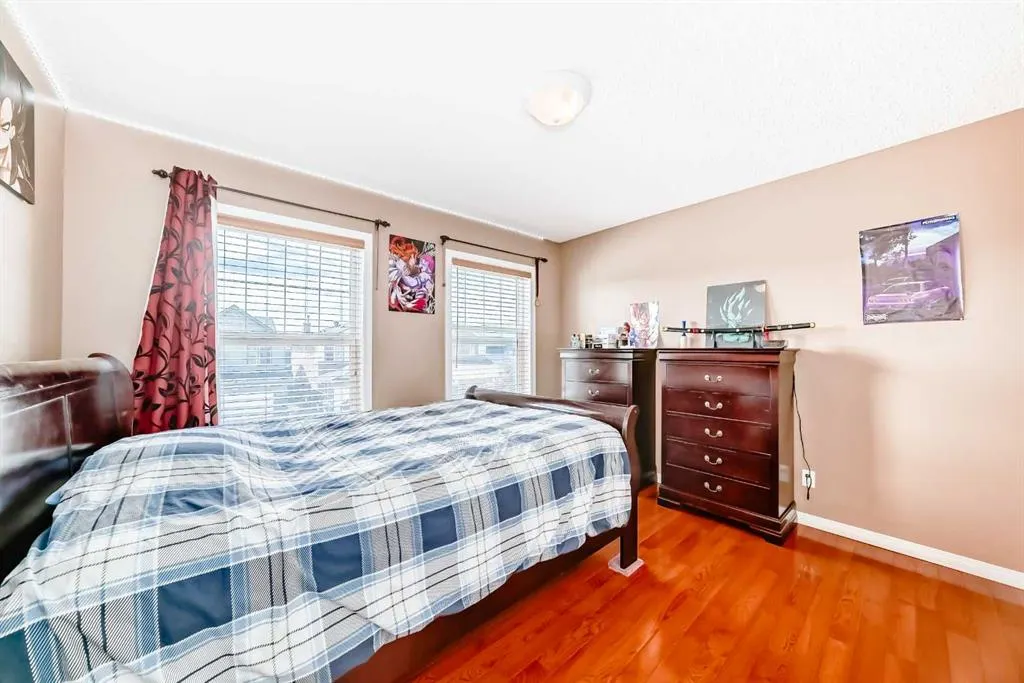 148 Saddlecrest Gardens NE