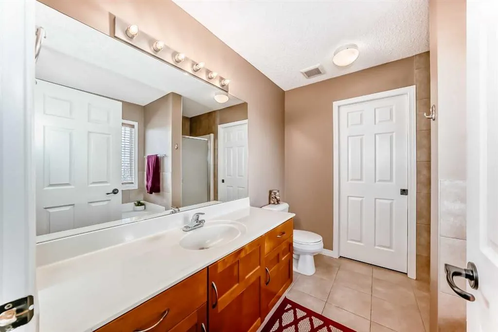 148 Saddlecrest Gardens NE