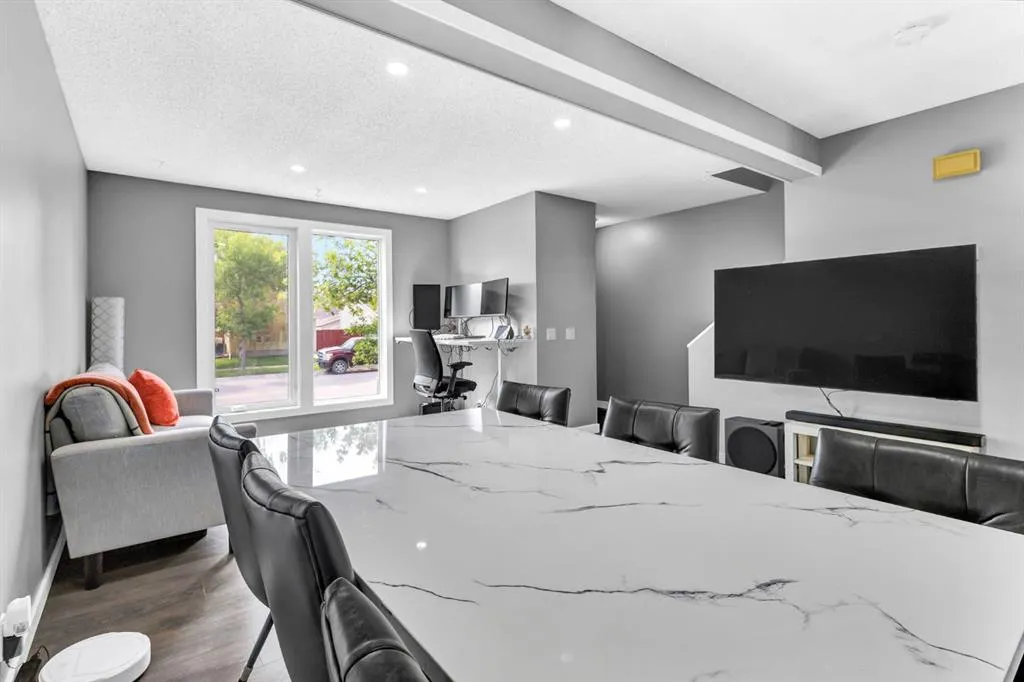 159 Erin Woods Drive SE