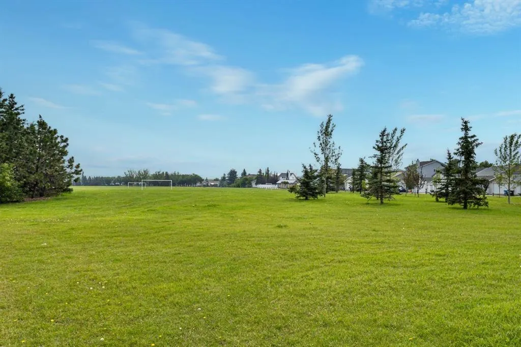 159 Erin Woods Drive SE