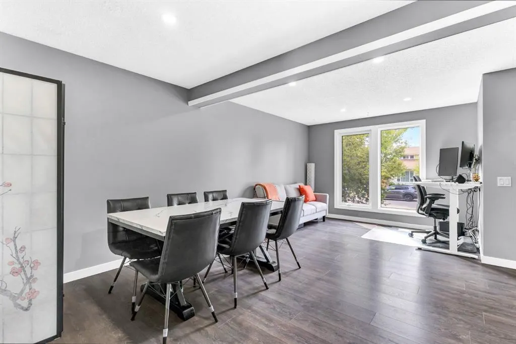 159 Erin Woods Drive SE