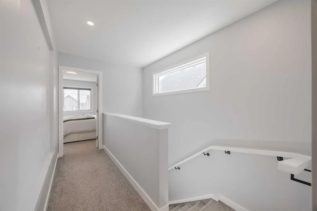 190 Magnolia Square SE