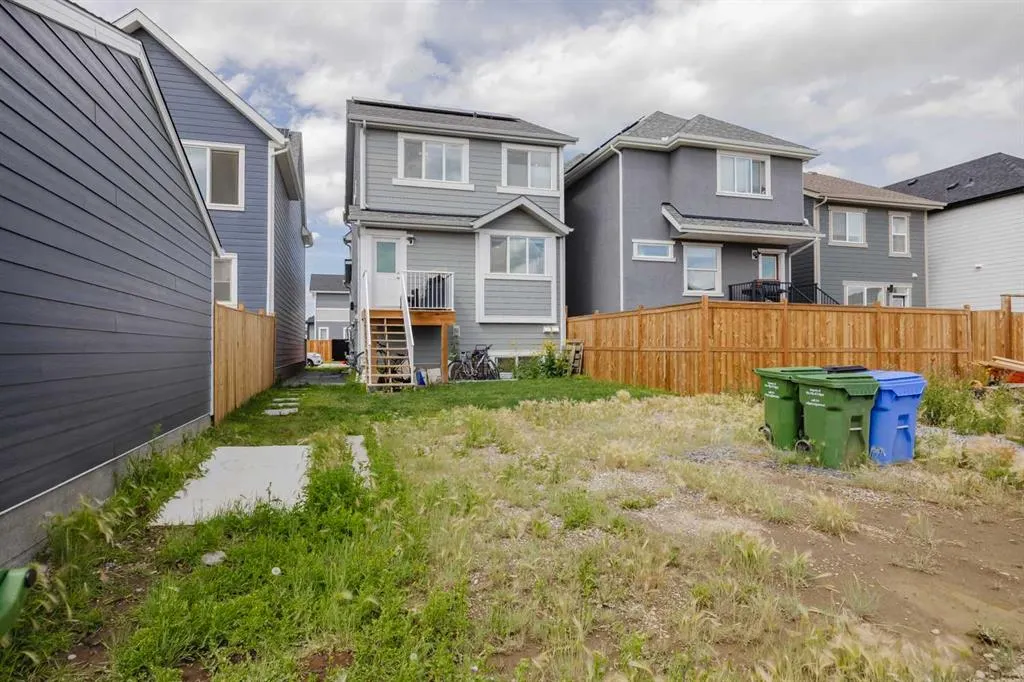 190 Magnolia Square SE