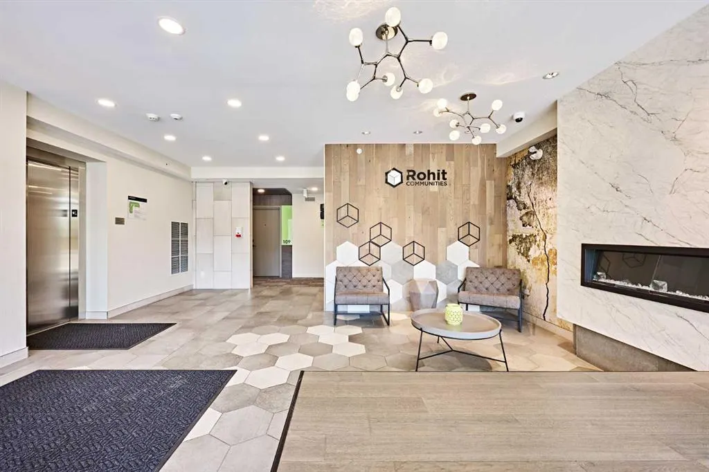 19621 40 Street SE, #318