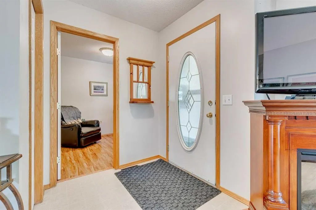 4 Dovista Court SE