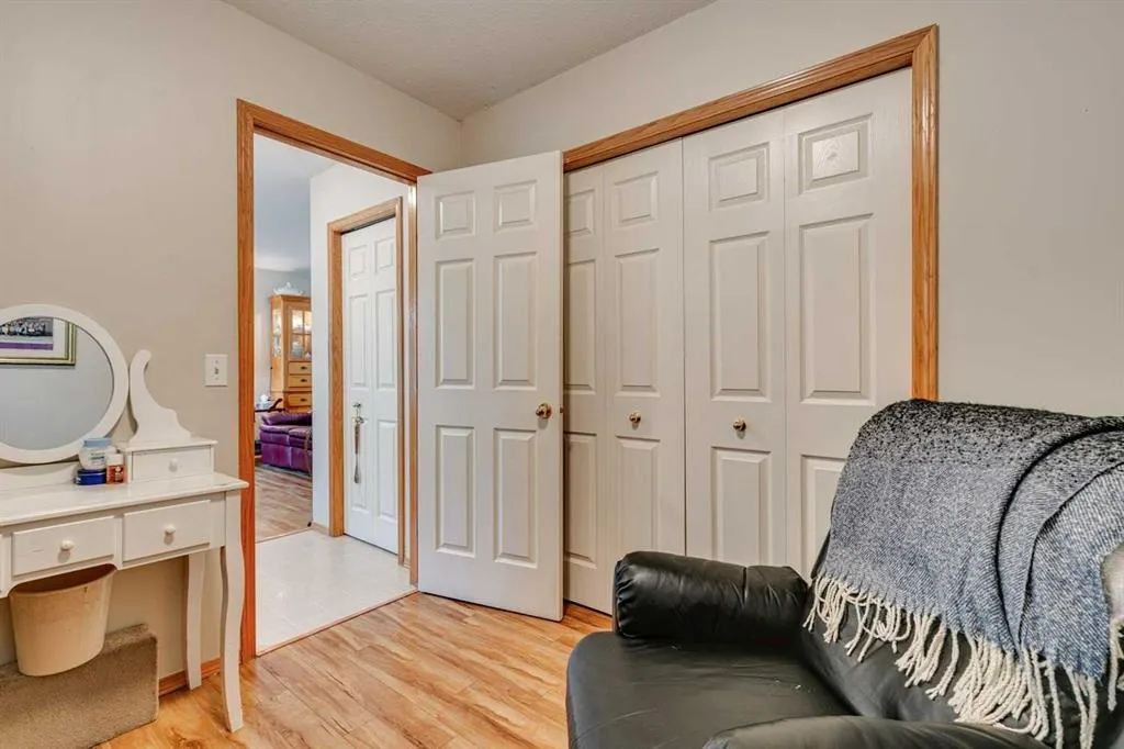 4 Dovista Court SE