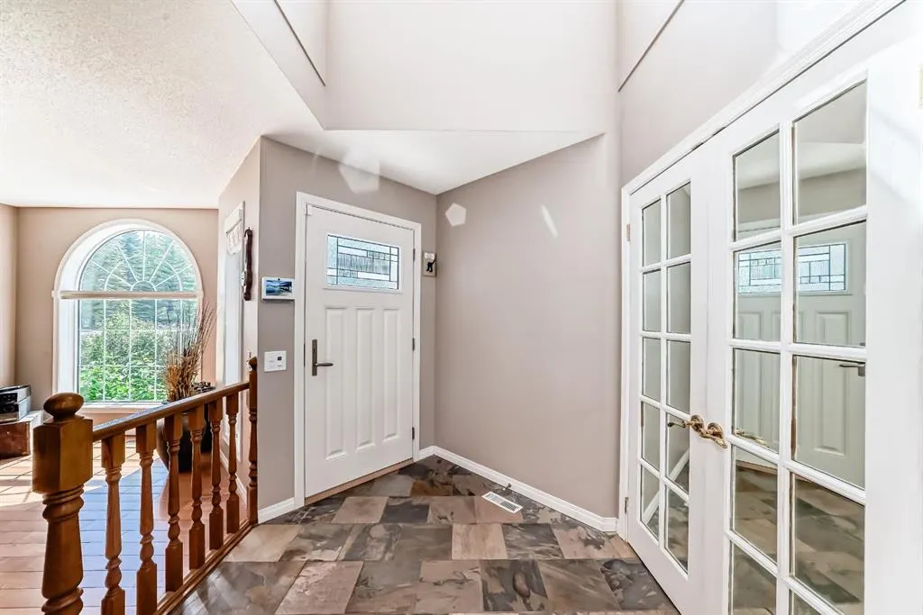 6 Gleneagles Close