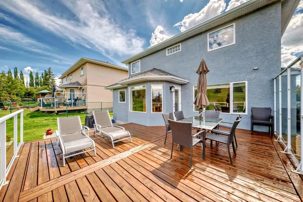 6 Gleneagles Close