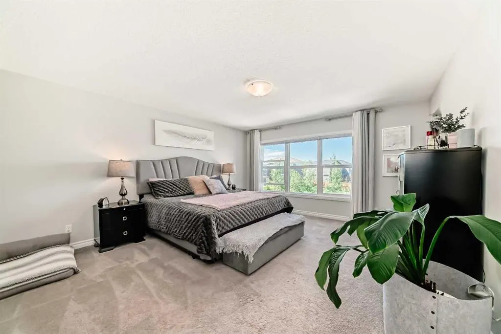56 Belmont Terrace SW