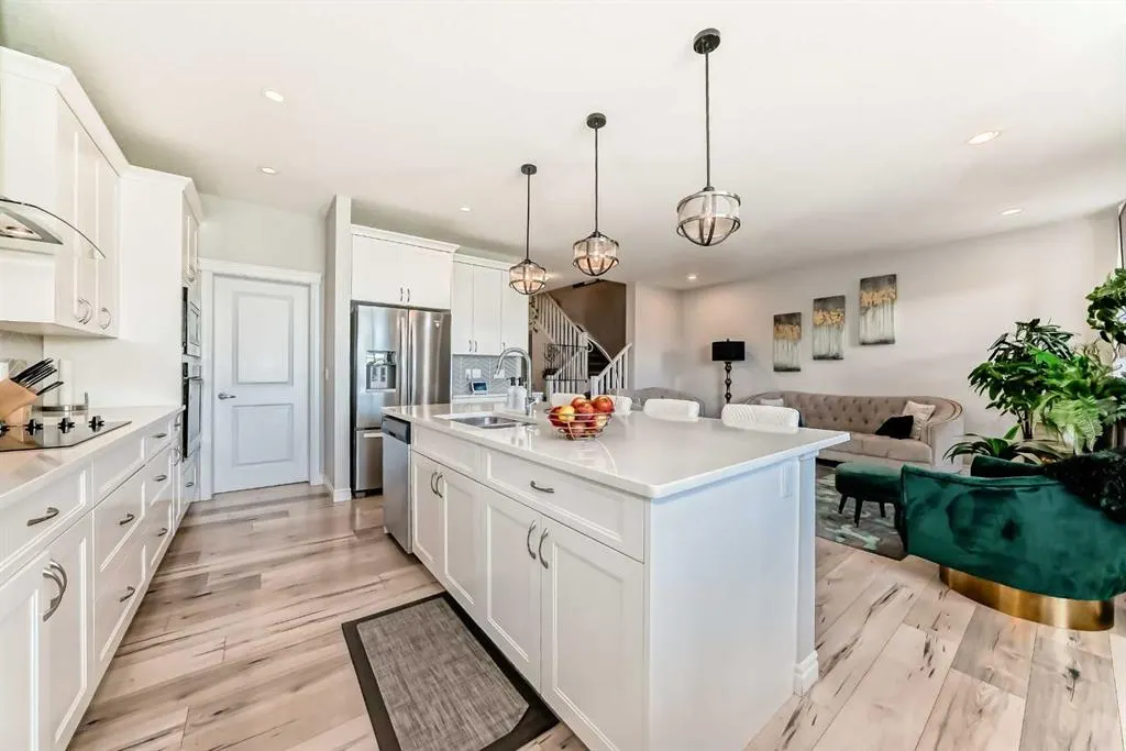 56 Belmont Terrace SW
