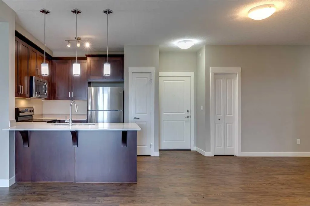 110 Auburn Meadows View SE, #401