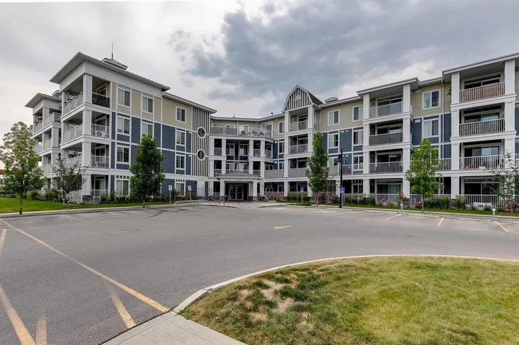 110 Auburn Meadows View SE, #401
