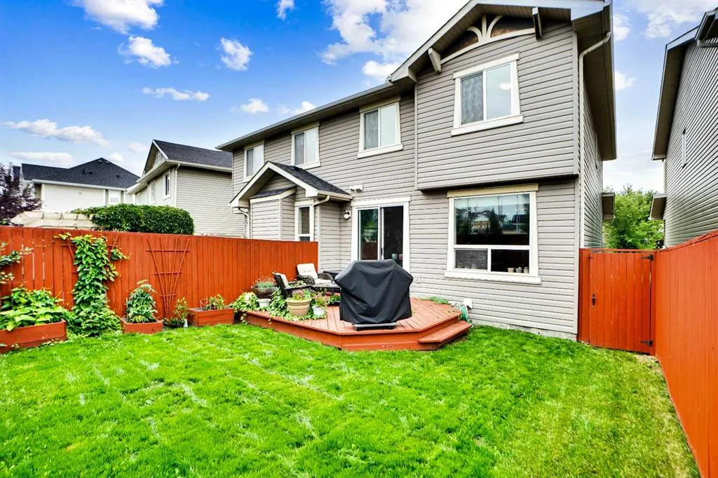 152 New Brighton Landing SE