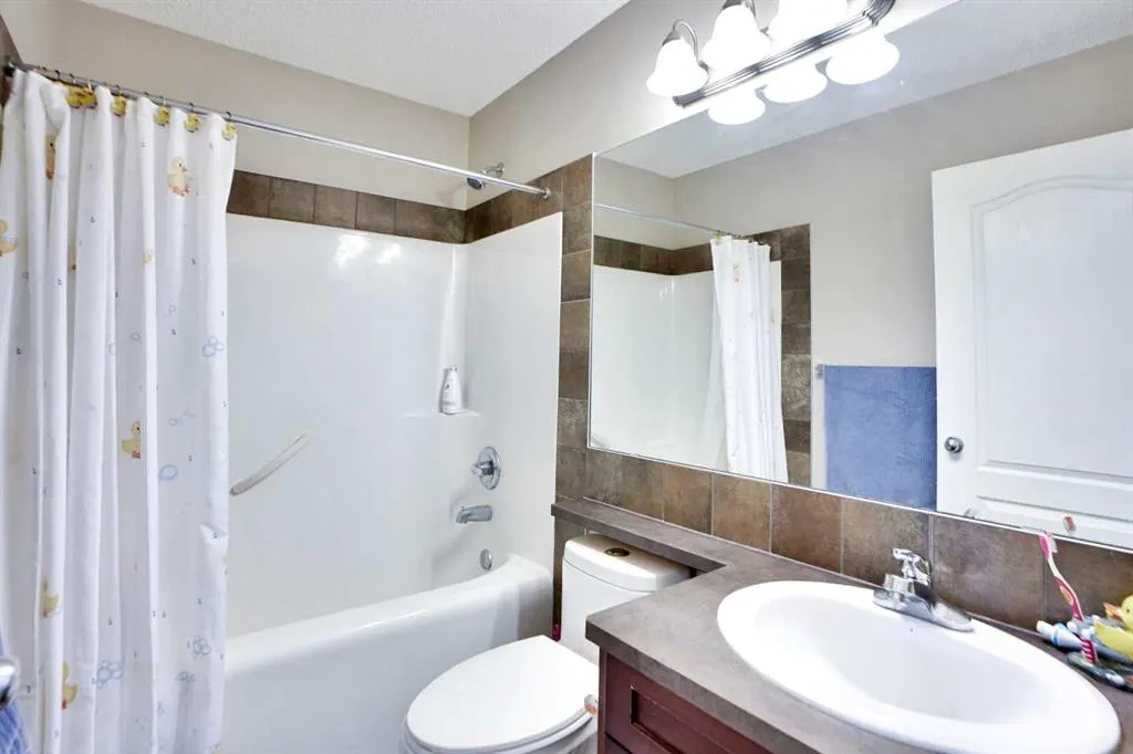 152 New Brighton Landing SE
