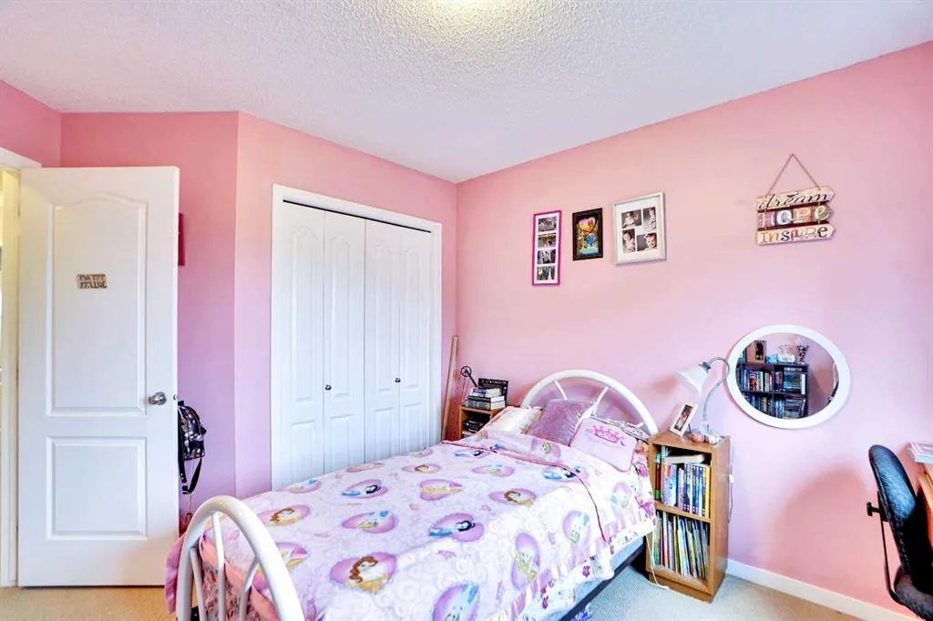 152 New Brighton Landing SE