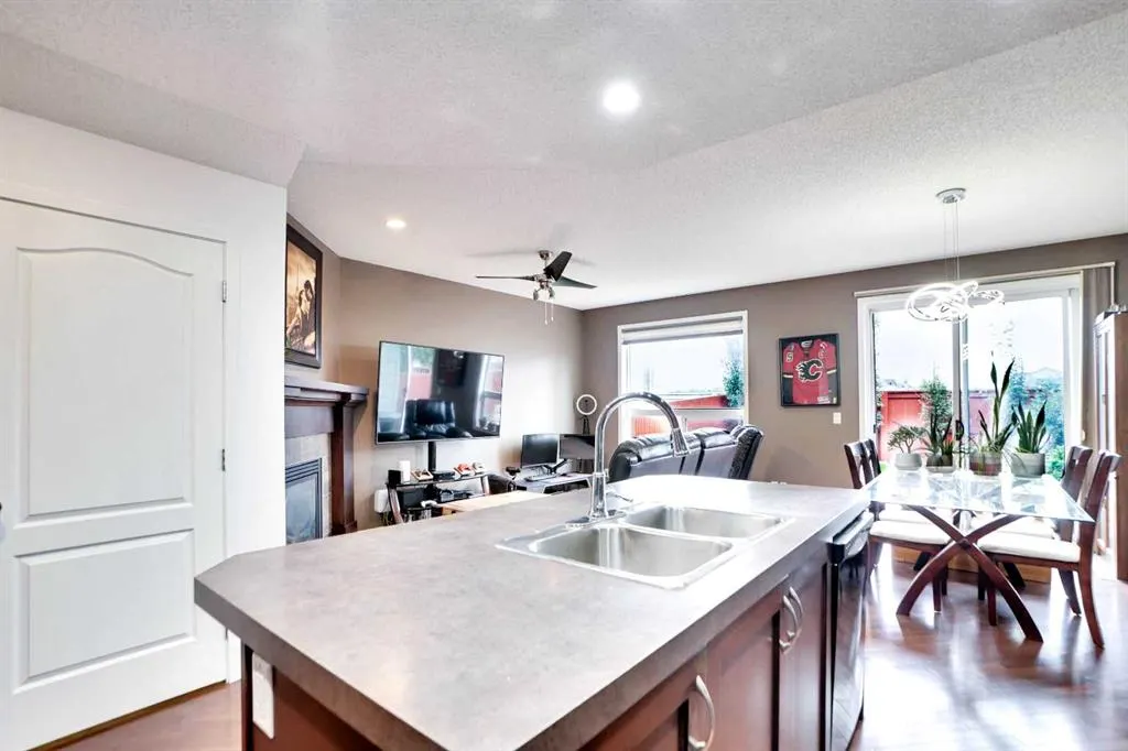152 New Brighton Landing SE