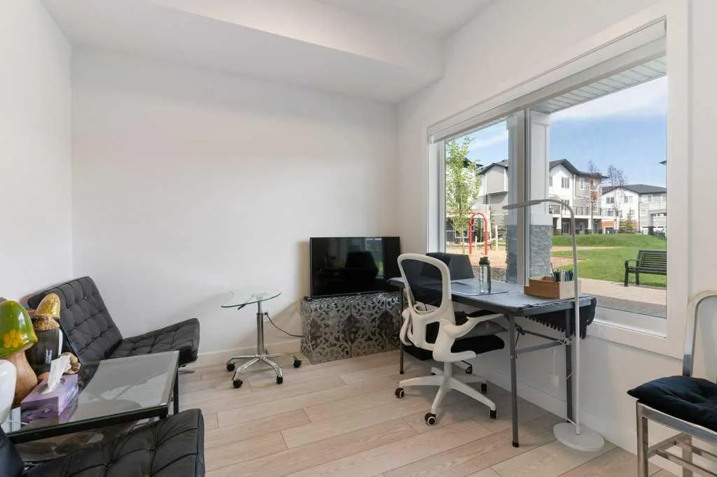 280 Chelsea Road, #2204