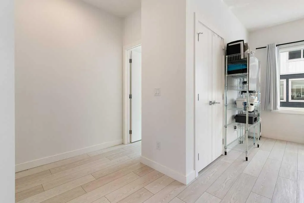 280 Chelsea Road, #2204