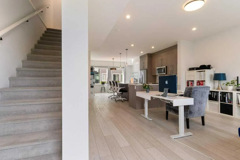 280 Chelsea Road, #2204