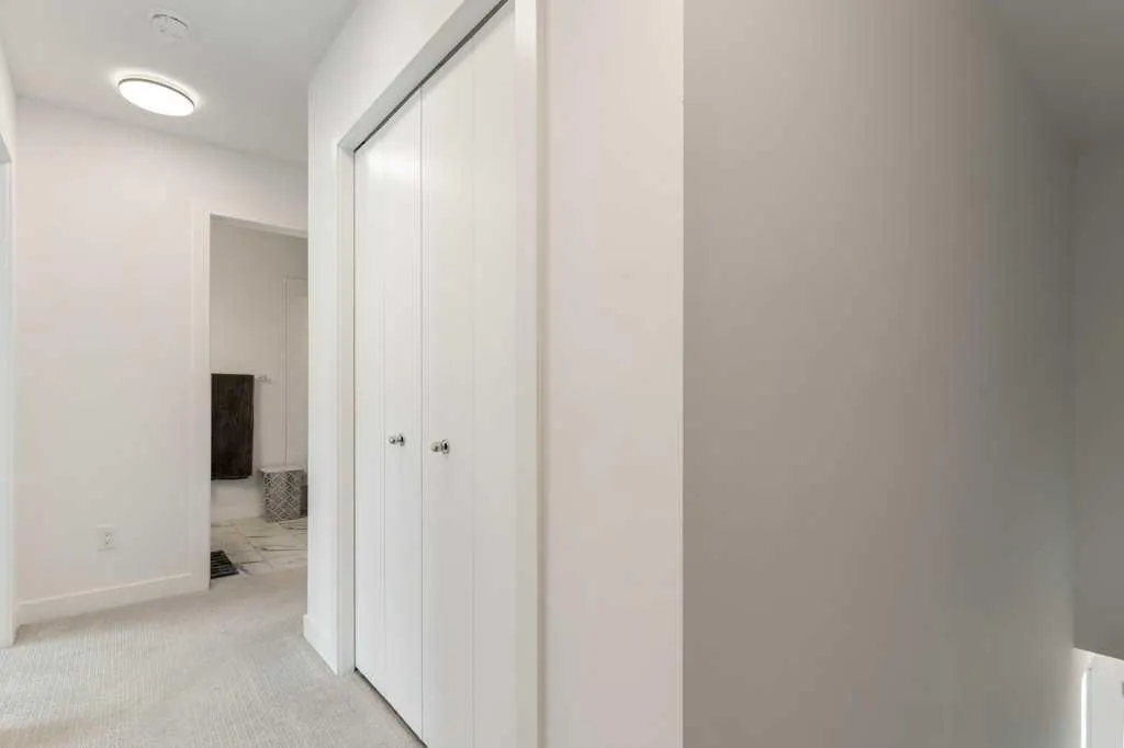 280 Chelsea Road, #2204