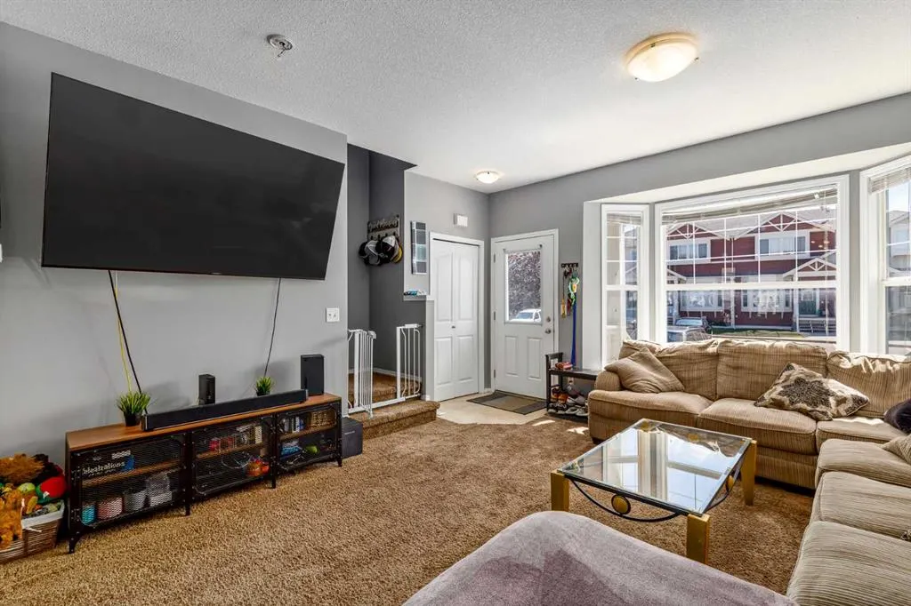 703 Luxstone Square SW, #1303