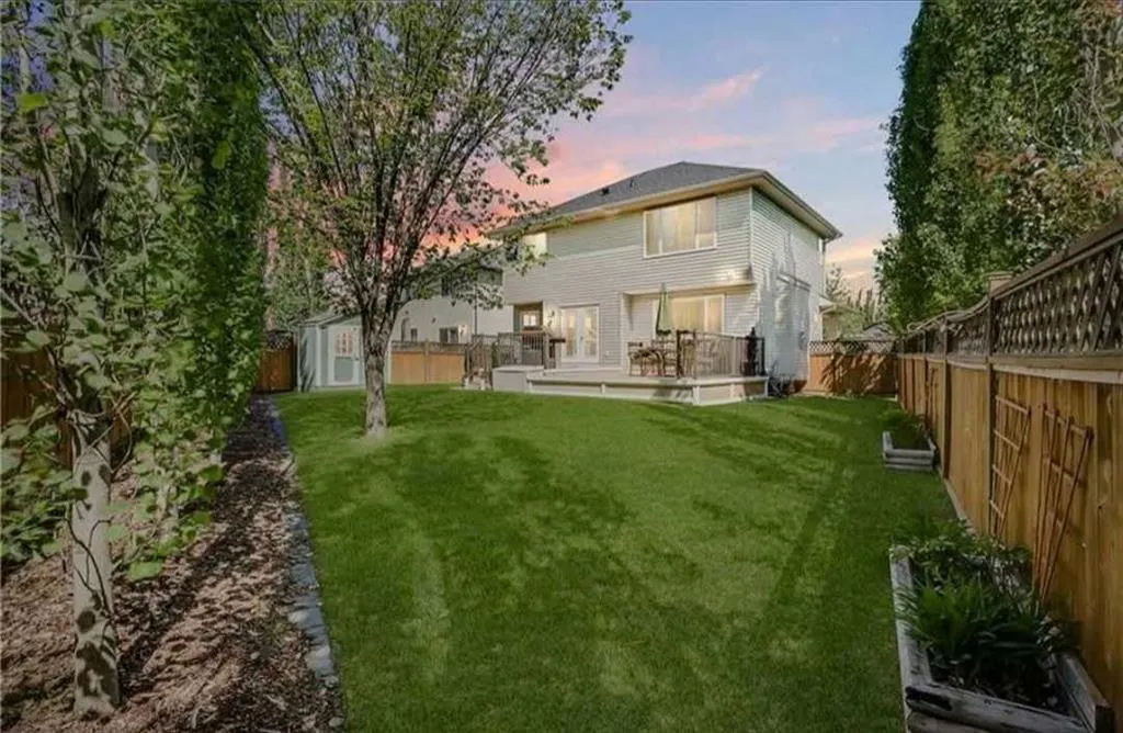 249 West Lakeview Place