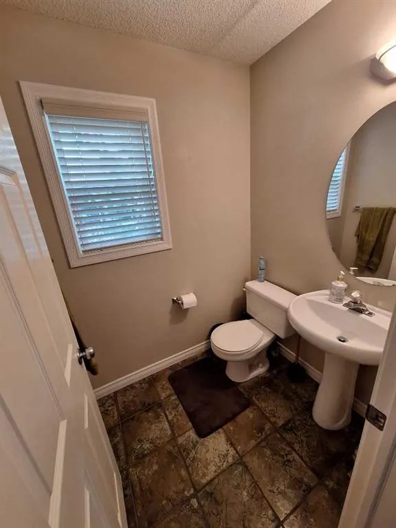 249 West Lakeview Place