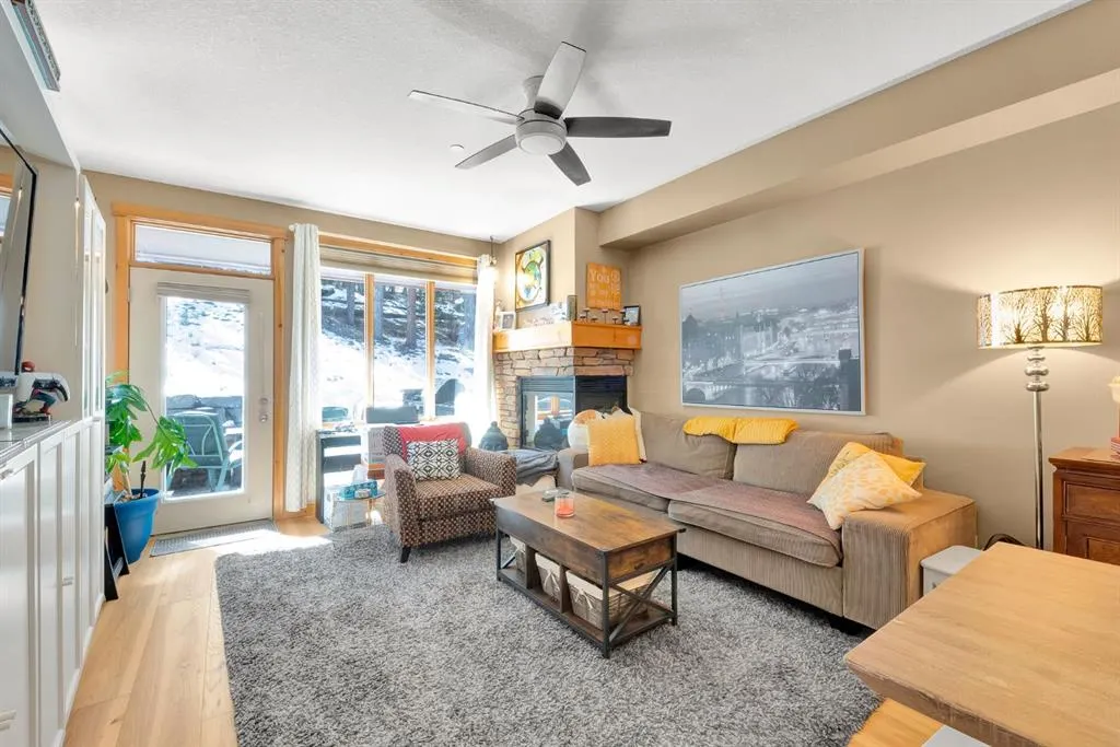 107 Armstrong Place, #612