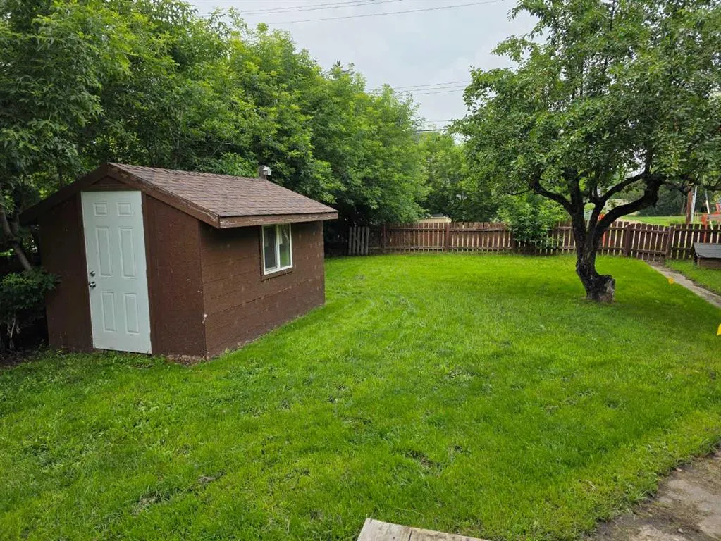 4910 Hwy 2A