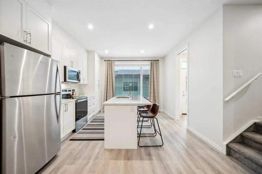 218 Vantage Drive