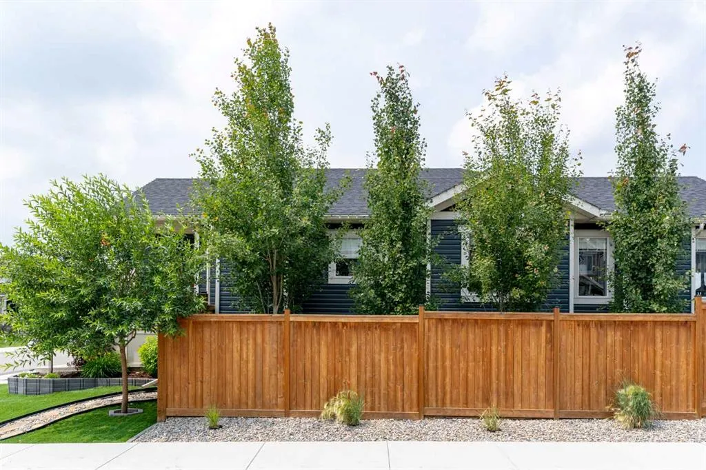 6 Emberside Hollow