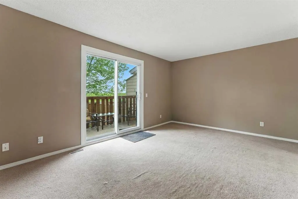 600 Allen Street SE, #602