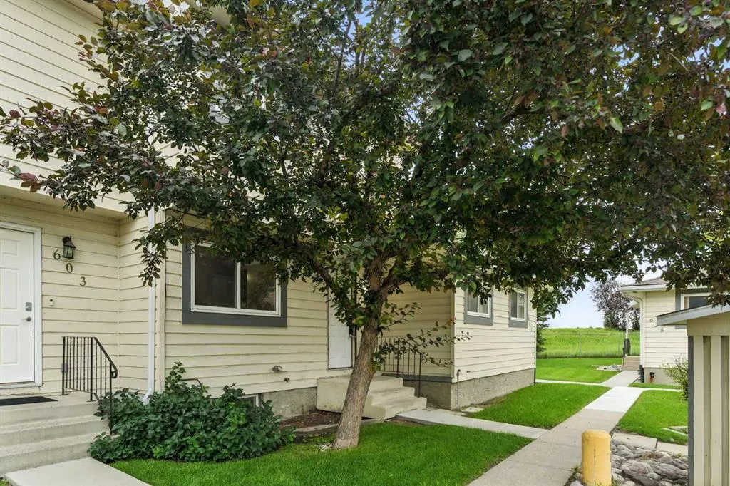600 Allen Street SE, #602