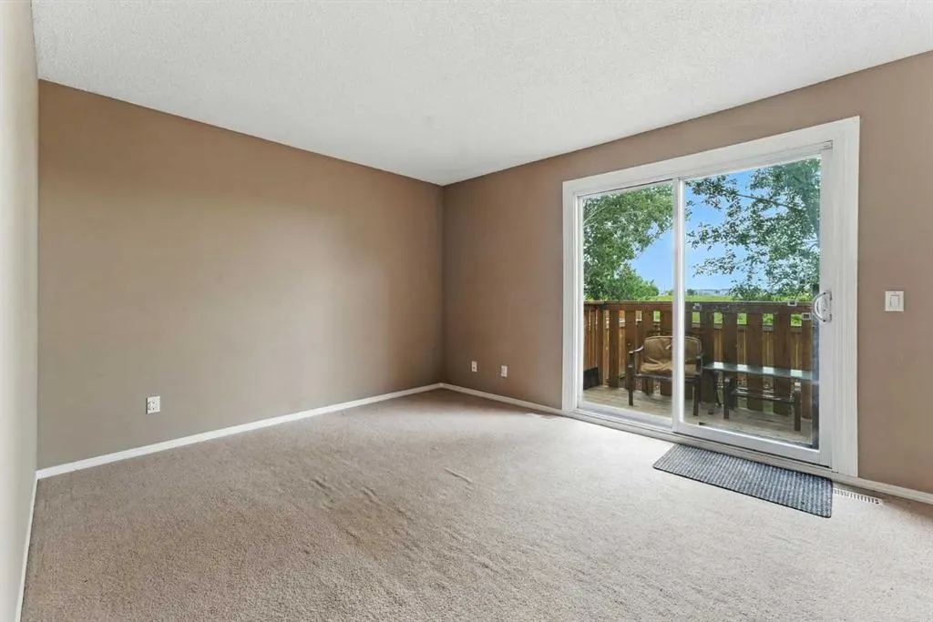 600 Allen Street SE, #602