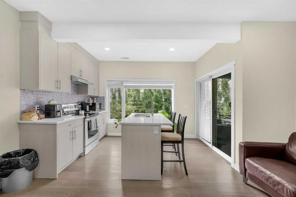 3 Sunset Court