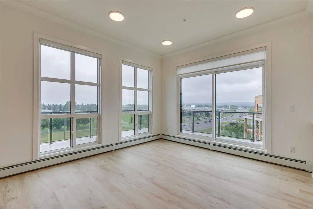 4270 Norford Avenue NW, #1412