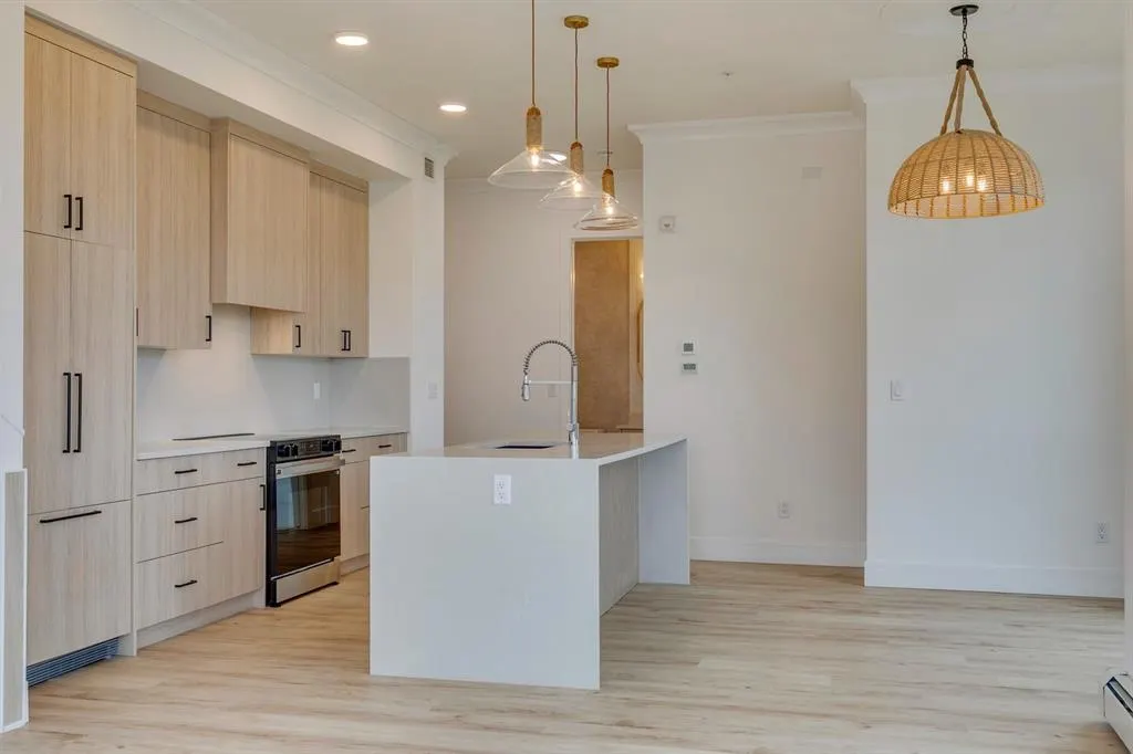 4270 Norford Avenue NW, #1412