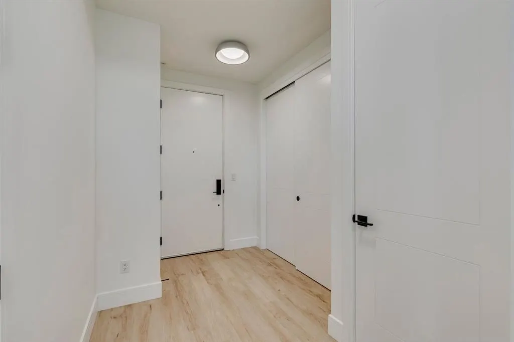 4270 Norford Avenue NW, #1412