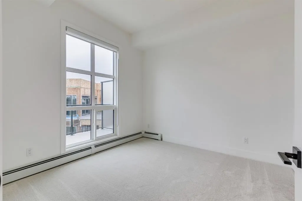 4270 Norford Avenue NW, #1412