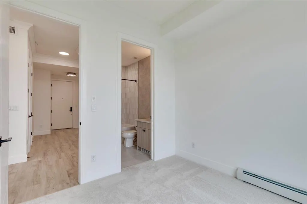 4270 Norford Avenue NW, #1412